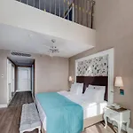Rubi Platinum & Hotel