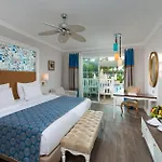 Rubi Platinum & Hotel 5*