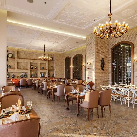 Hotel Rubi Platinum &
